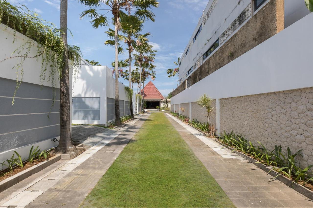 Fenosa Seminyak Villas By Nagisa Bali Экстерьер фото